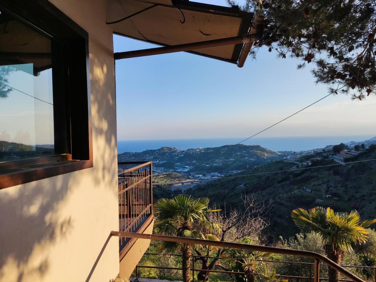Detached House With Garden And Sea View Vendégház San Remo Kültér fotó